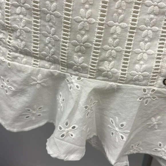 Mini Skirt - Picture 3 of 6